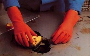 Mapa Handschuh Vital 180, Gr. 8, rot Anwendung Produktbild Mapa Handschuh Vital 180, Gr. 8, rot Anwendung bild 6