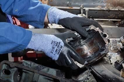 Mapa Schnittschutzhandschuh KryTech 582, Gr. 9 Anwendung Produktbild Mapa Schnittschutzhandschuh KryTech 582, Gr. 9 Anwendung bild 5