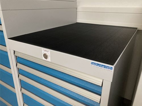 Produktbild Bedrunka+Hirth Riffelgummiauflage ölfest 1060 x 500 x 3 mm