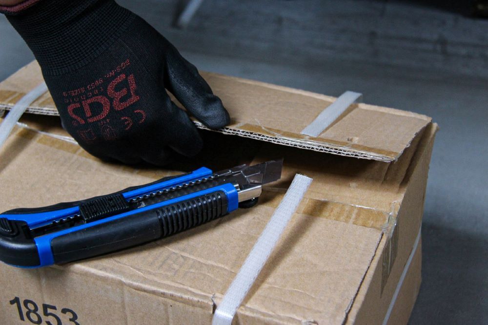 BGS Abbrechmesser Klingenbreite 25 mm extra schwere Ausführung Produktbild BGS Abbrechmesser Klingenbreite 25 mm extra schwere Ausführung bild 2