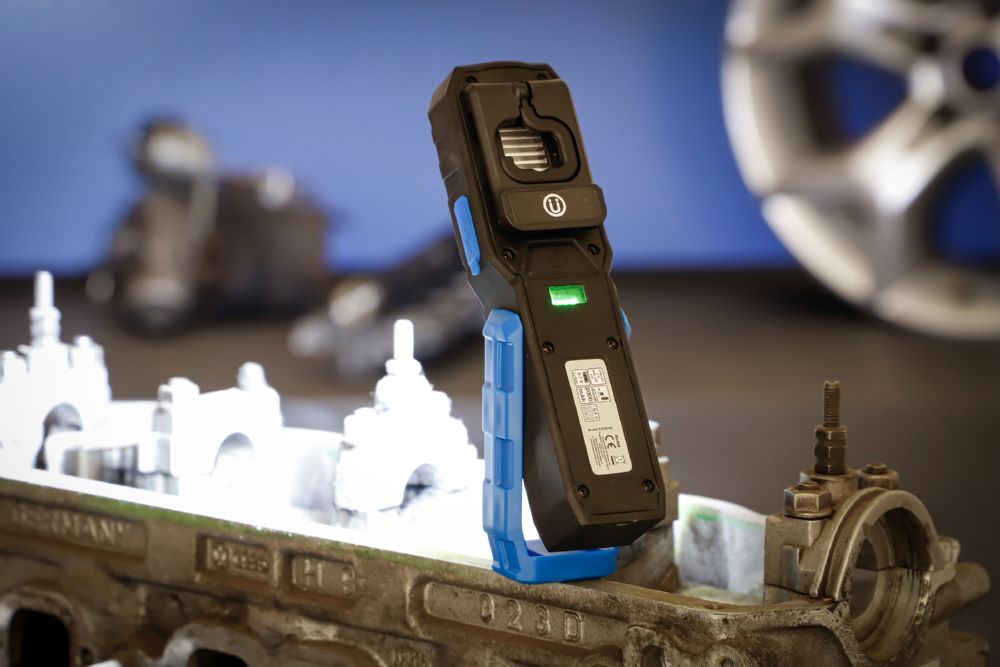 Produktbild COB-LED Werkstattleuchte mit Magnet und Haken klappbar bild 3