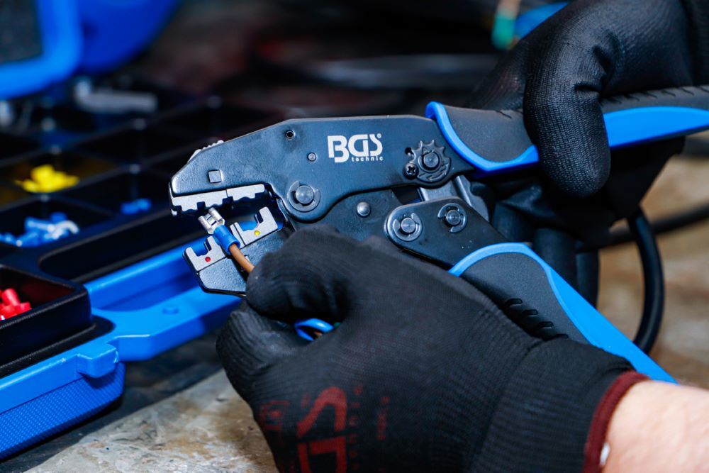 BGS Crimpzangen Satz mit 2 Paar Backen mit Kabelschuh Sortiment 1000 teilig Produktbild BGS Crimpzangen Satz mit 2 Paar Backen mit Kabelschuh Sortiment 1000 teilig bild 7