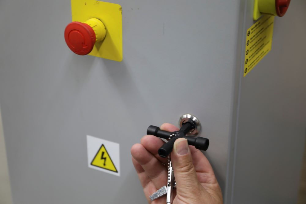 Produktbild Universal Schaltschrank Schlüssel 65 x 65 mm  bild 3