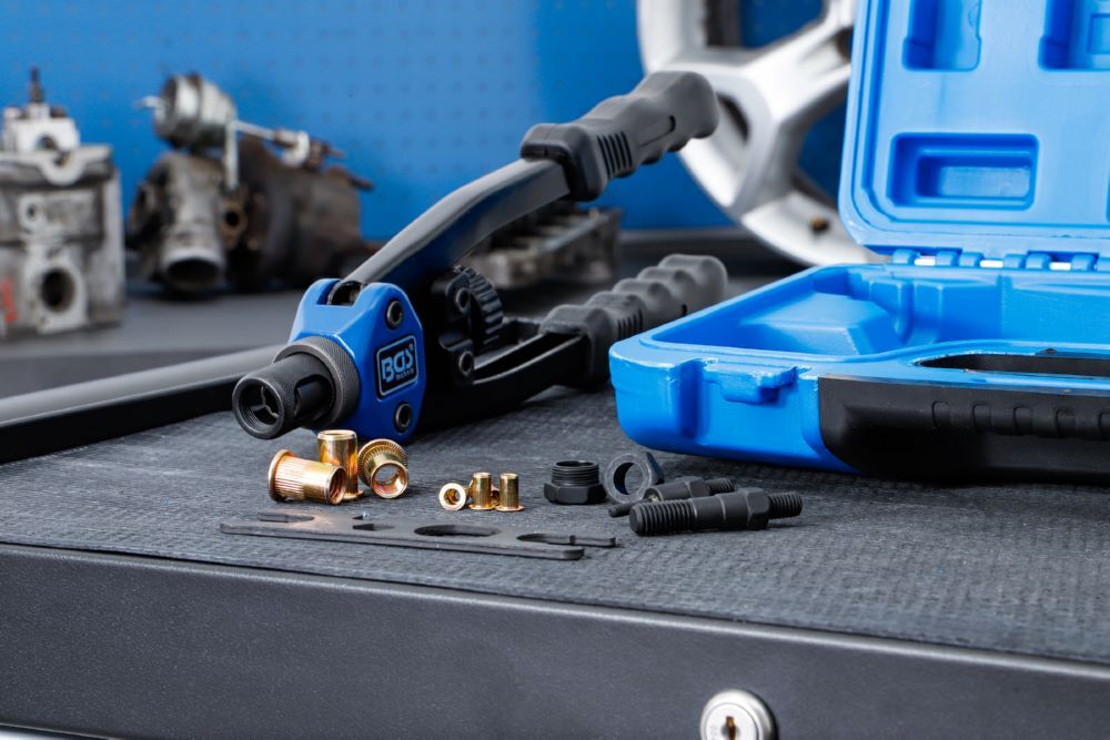 Produktbild Nietmutternzangen Satz M3 - M10 68 teilig bild 7