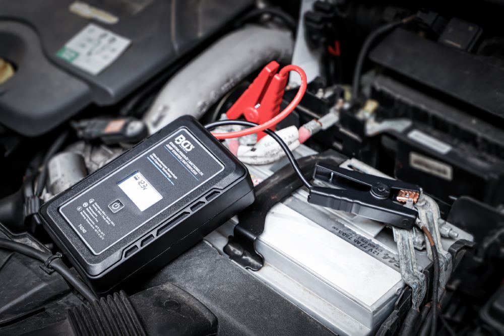 Produktbild Starthilfegerät Batterielos Ultra Kondensator Technologie 12 V/300A/600A bild 3