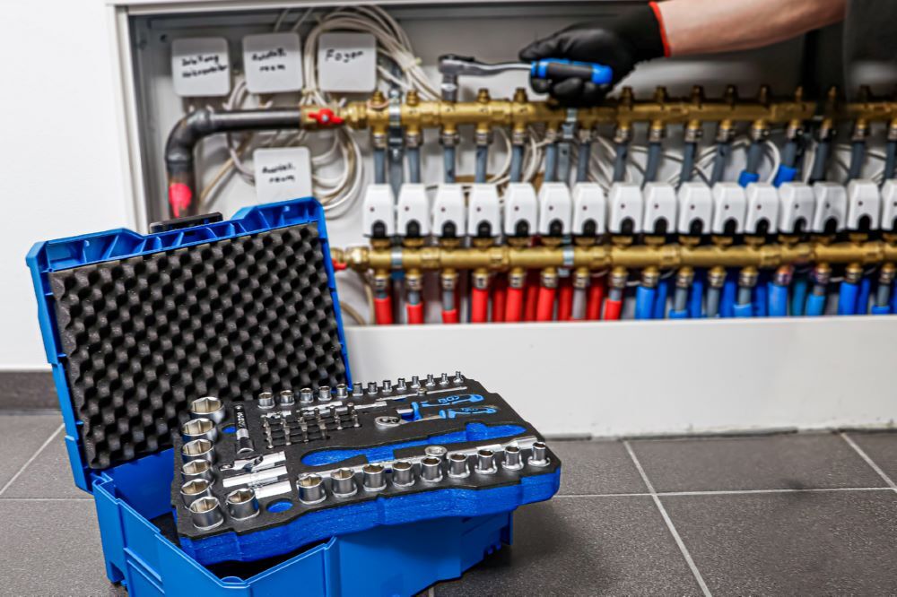 Produktbild Steckschlüssel und Hammer- Zangen- Schraubendreher-Satz 77 teilig bild 3