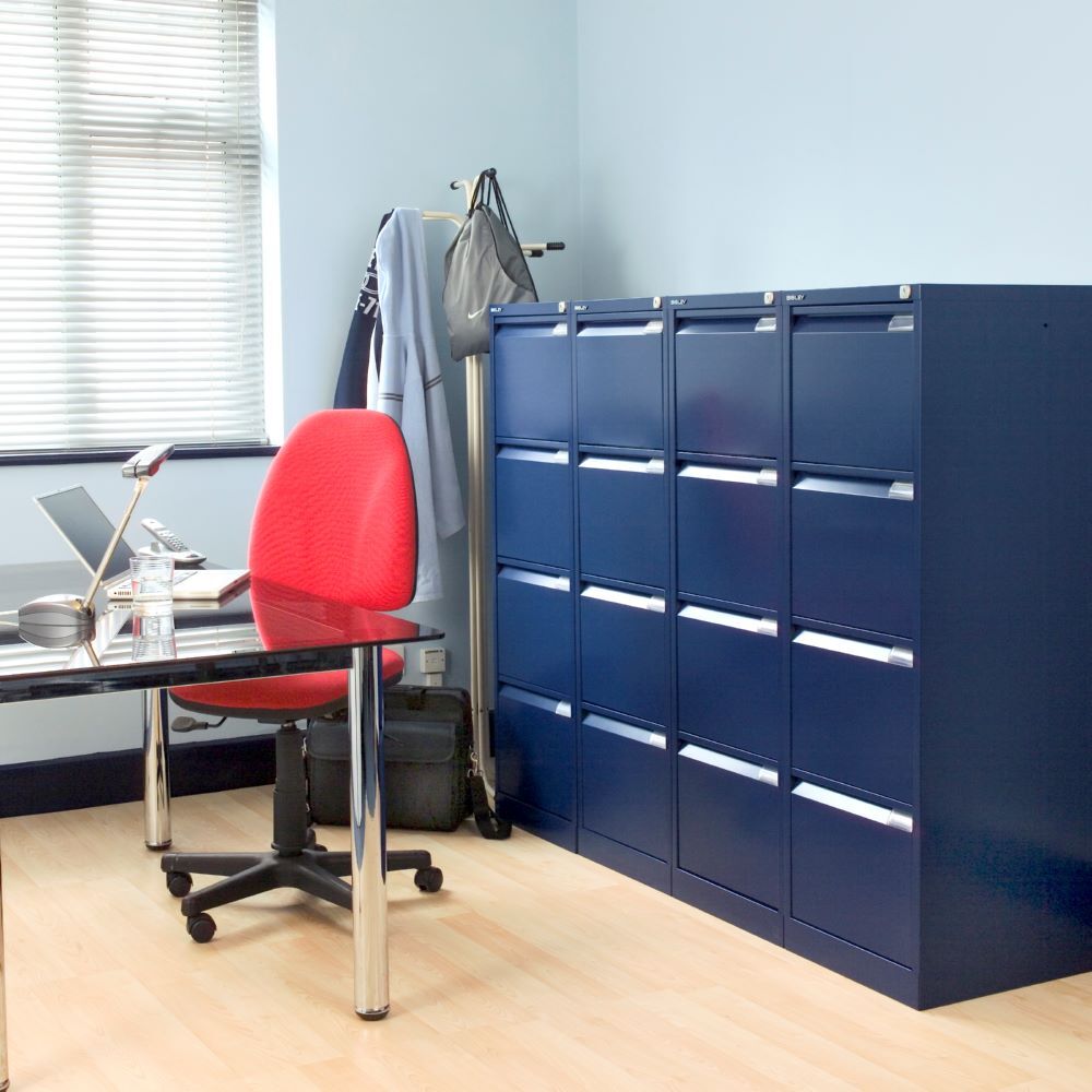 Bisley Hängeregistraturschrank DIN A4 3 HR-Schubladen in schwarz H1016 x B800 mm Produktbild Bisley Hängeregistraturschrank DIN A4 3 HR-Schubladen in schwarz H1016 x B800 mm bild 5