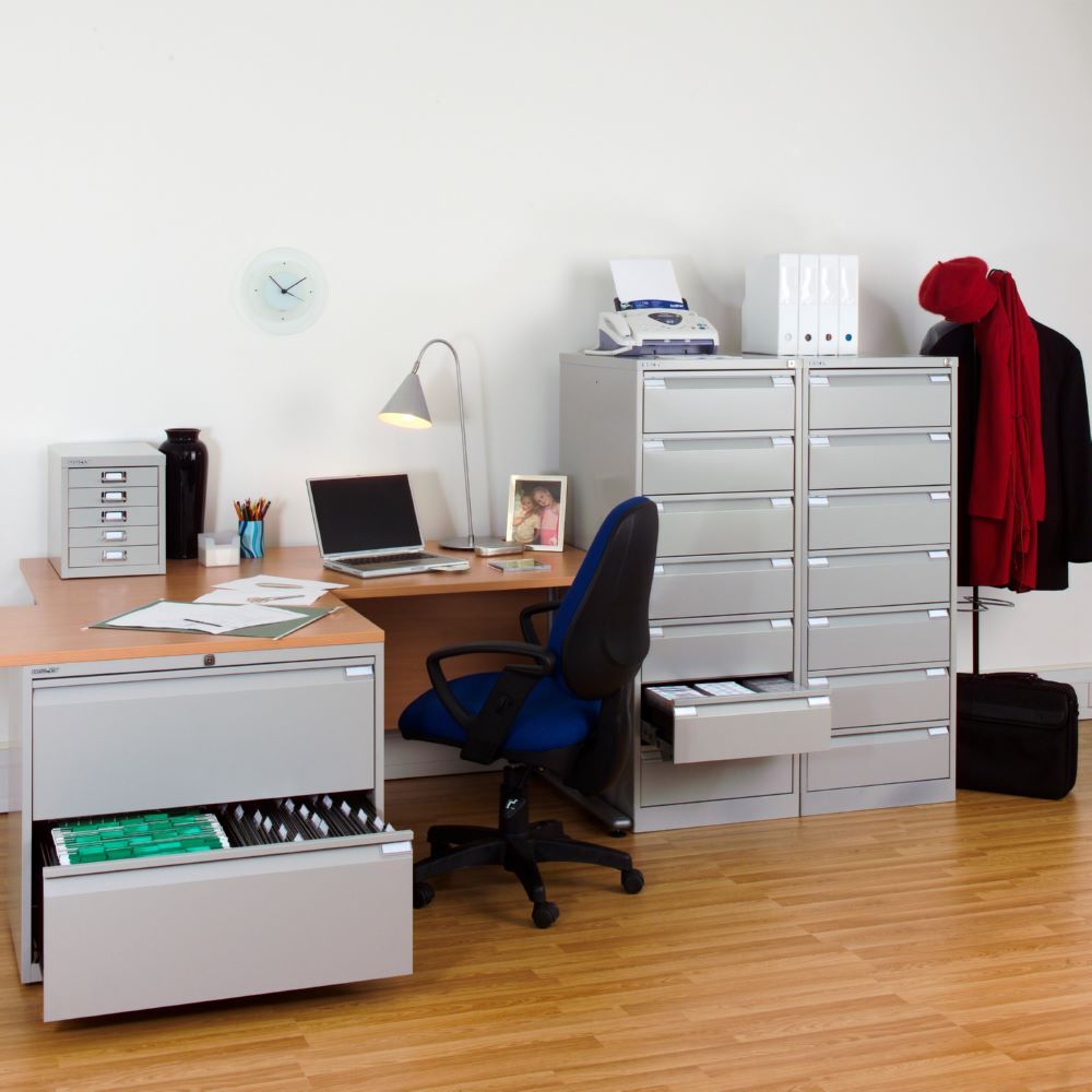 Bisley Hängeregistraturschrank DIN A4 4 HR-Schubladen H 1321 x B 413 x T 622 mm Produktbild Bisley Hängeregistraturschrank DIN A4 4 HR-Schubladen H 1321 x B 413 x T 622 mm bild 4