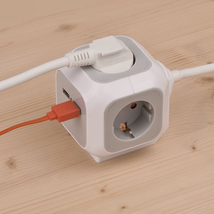 Brennenstuhl ALEA Power USB Charger Steckdosenwürfel 4 fach 2x USB 1,4m Kabel und Kindersch Brennenstuhl ALEA Power USB Charger Steckdosenwürfel 4 fach 2x USB 1,4m Kabel und Kindersch