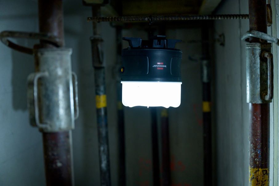 Brennenstuhl Mobiler LED Akku Strahler 30 Watt 3000 Lumen Brennenstuhl Mobiler LED Akku Strahler 30 Watt 3000 Lumen