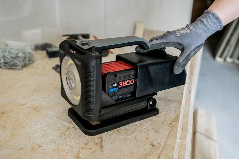 Brennenstuhl Multi Battery LED Akku Handscheinwerfer HL 3000 1140 + 2160lm IP54 Produktbild Brennenstuhl Multi Battery LED Akku Handscheinwerfer HL 3000 1140 + 2160lm IP54 bild 27