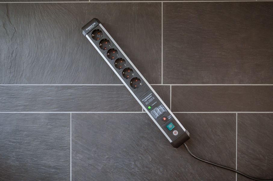 Brennenstuhl Premium-Protect-Line Steckdosenleiste 6-fach Überspannungsschutz 3 m Kabel Produktbild Brennenstuhl Premium-Protect-Line Steckdosenleiste 6-fach Überspannungsschutz 3 m Kabel bild 11