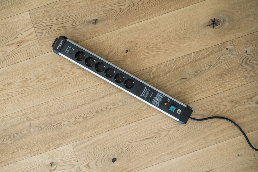 Brennenstuhl Premium-Protect-Line Steckdosenleiste 6-fach USB Power-Delivery Typ C Produktbild Brennenstuhl Premium-Protect-Line Steckdosenleiste 6-fach USB Power-Delivery Typ C bild 13