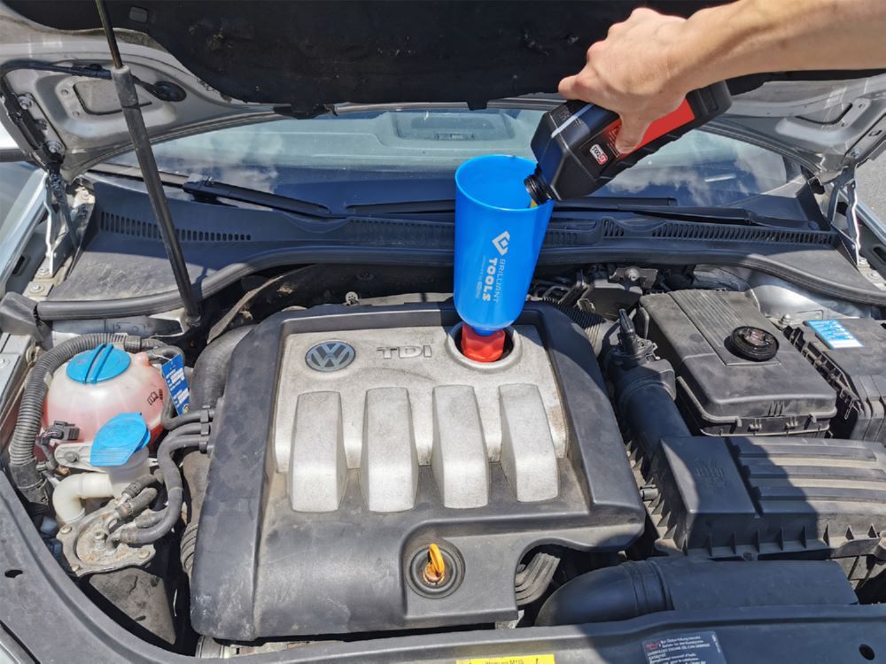 Produktbild Öleinfülltrichter mit Adapter für VAG, 2-tlg bild 2