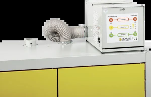 Produktbild Sicherheitsschrank PROline 12/20 Typ 90, 66 l BAW, 3 WB, Tür gelb RAL 1023, CEMO bild 2