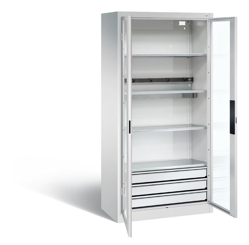 C+P Akkuladeschrank Serie 89 H 1950 x B 930 x T 500 mm in lichtgrau Produktbild C+P Akkuladeschrank Serie 89 H 1950 x B 930 x T 500 mm in lichtgrau