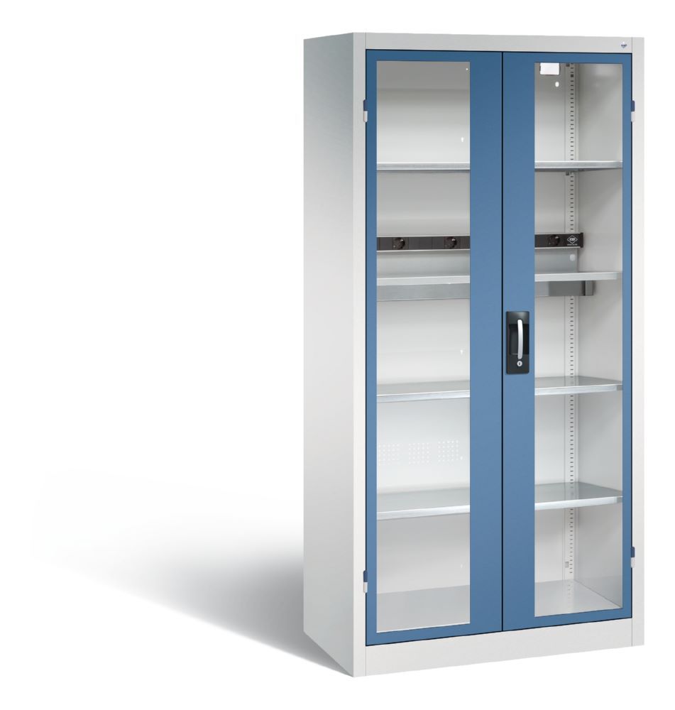 C+P Akkuladeschrank H 1950 x B 930 x T 500 mm lichtgrau fernblau Produktbild C+P Akkuladeschrank H 1950 x B 930 x T 500 mm lichtgrau fernblau
