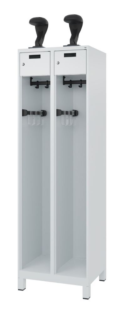C+P Feuerwehrspind Praktus mit Fußteil 2 Abteile lichtgrau 600 x 500 x 1850 mm Produktbild C+P Feuerwehrspind Praktus mit Fußteil 2 Abteile lichtgrau 600 x 500 x 1850 mm