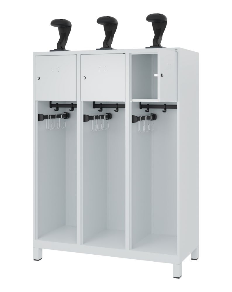 C+P Stahl Feuerwehrspind Youngster 3 Abteile in lichtgrau 1200 x 500 x 1530 mm Produktbild C+P Stahl Feuerwehrspind Youngster 3 Abteile in lichtgrau 1200 x 500 x 1530 mm bild 2