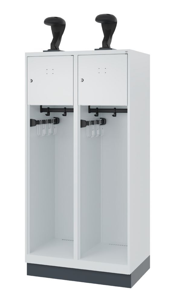 C+P Feuerwehrspind Evolo Youngster 2 Abteile hellgrau 800 x 500 x 1530 mm Produktbild C+P Feuerwehrspind Evolo Youngster 2 Abteile hellgrau 800 x 500 x 1530 mm bild 1