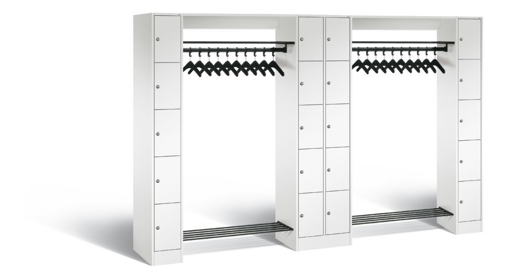 C+P Garderobefächerschrank Serie 8070 1950 x 2840 x 480 mm in weiß Produktbild C+P Garderobefächerschrank Serie 8070 1950 x 2840 x 480 mm in weiß