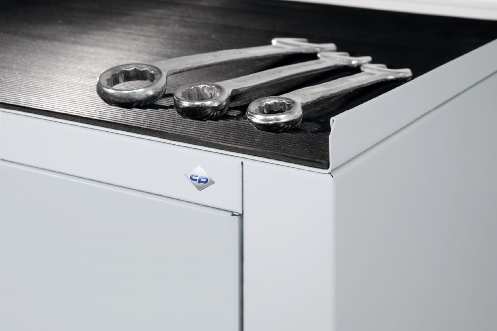 C+P Gummiriefenmatte zur Auflage auf den Schrank selbstkleben Produktbild C+P Gummiriefenmatte zur Auflage auf den Schrank selbstkleben