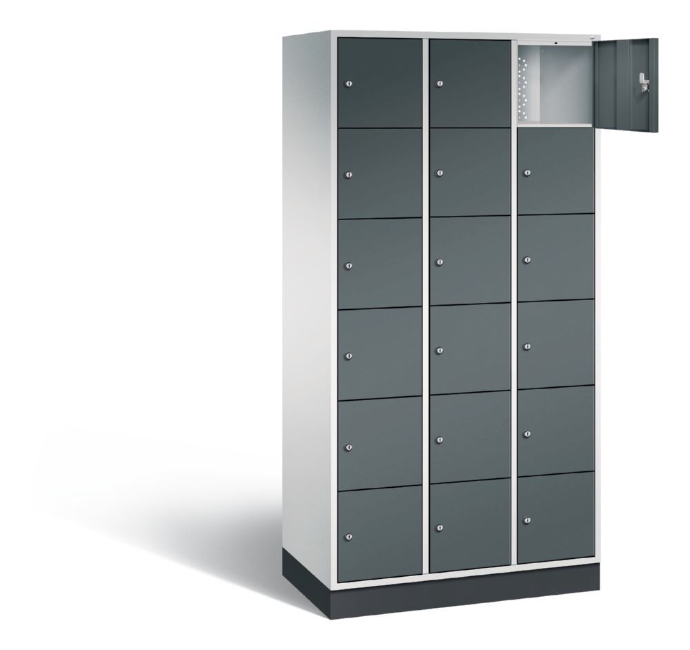 C+P Schließfachschrank Intro 18 Fächer 1950 x 920 x 490 mm lichtgrau anthrazit Produktbild C+P Schließfachschrank Intro 18 Fächer 1950 x 920 x 490 mm lichtgrau anthrazit bild 2