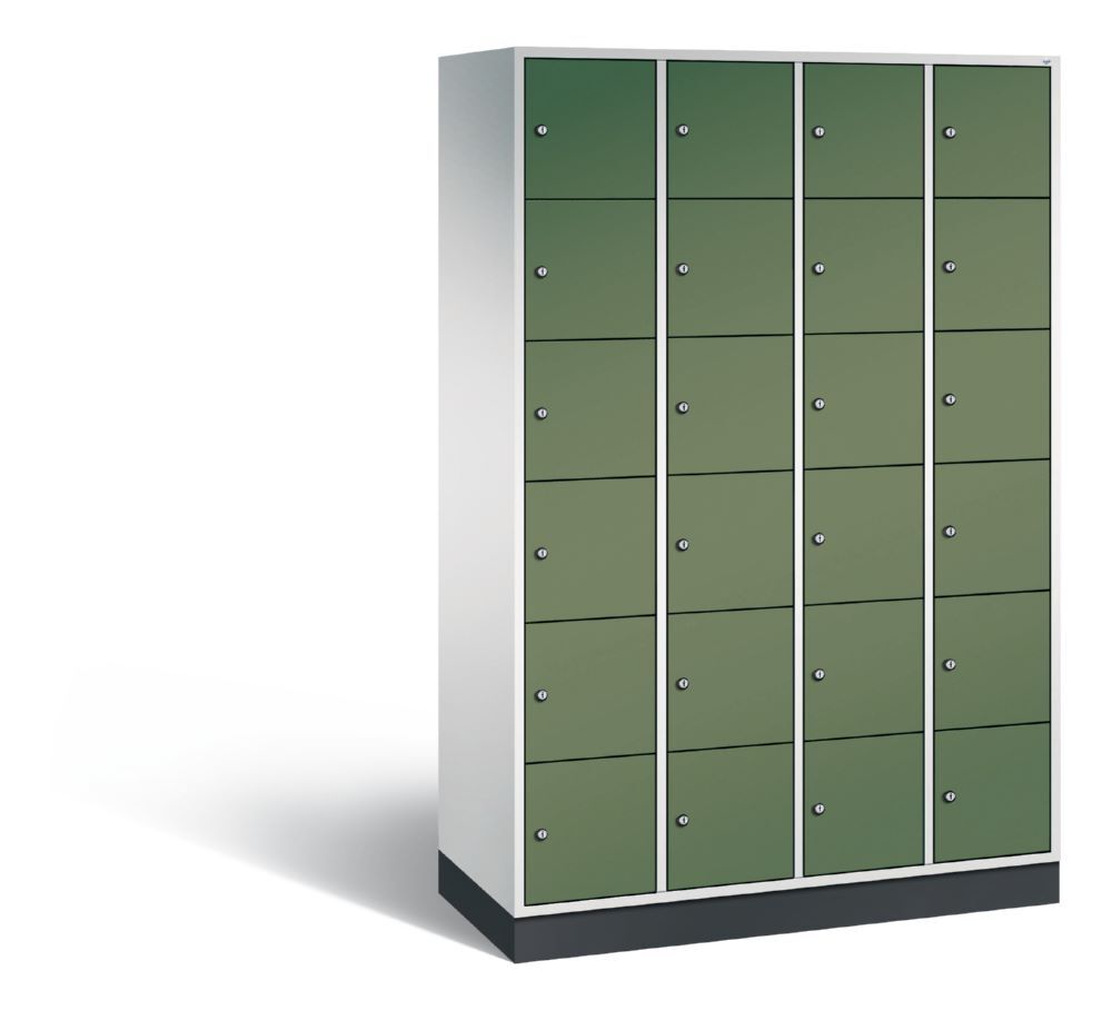 C+P Schließfachschrank Intro 24 Fächer 1950 x 1220 x 490 mm lichtgrau resedagrün Produktbild C+P Schließfachschrank Intro 24 Fächer 1950 x 1220 x 490 mm lichtgrau resedagrün