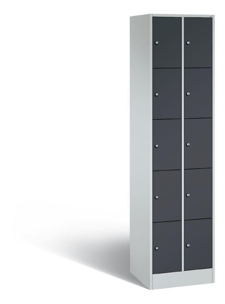 C+P Schließfachschrank Serie 8070 H 1950 x B 460 x T 480 mm weiß graualuminium Produktbild C+P Schließfachschrank Serie 8070 H 1950 x B 460 x T 480 mm weiß graualuminium