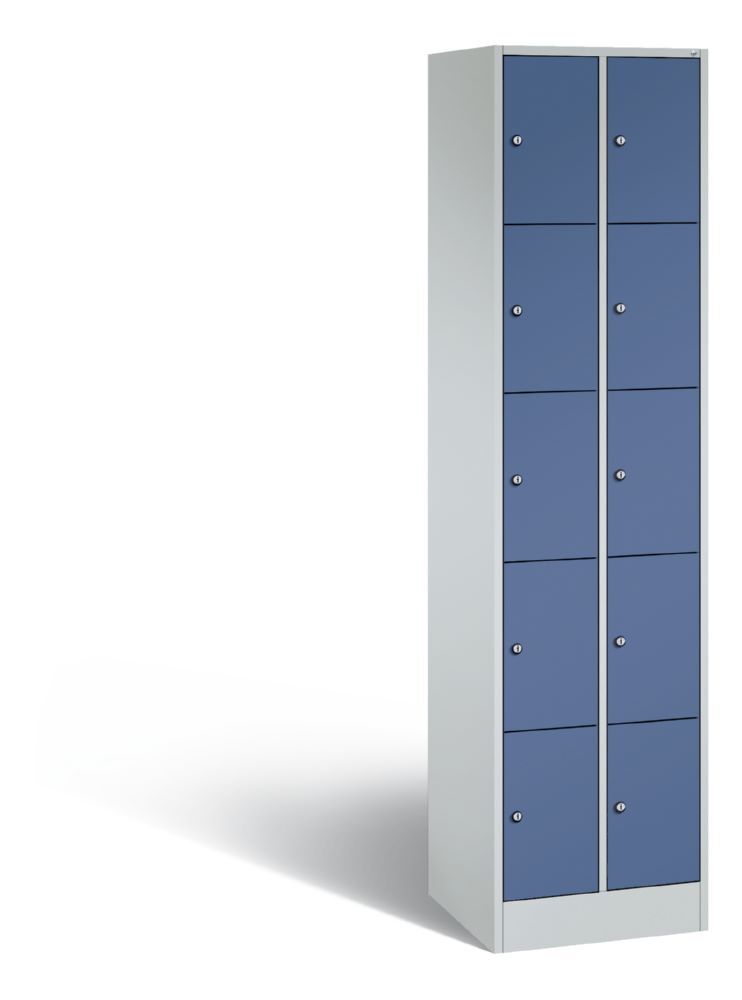 C+P Schließfachschrank Serie 8070 H 1950 x B 460 x T 480 mm lichtgrau fernblau Produktbild C+P Schließfachschrank Serie 8070 H 1950 x B 460 x T 480 mm lichtgrau fernblau