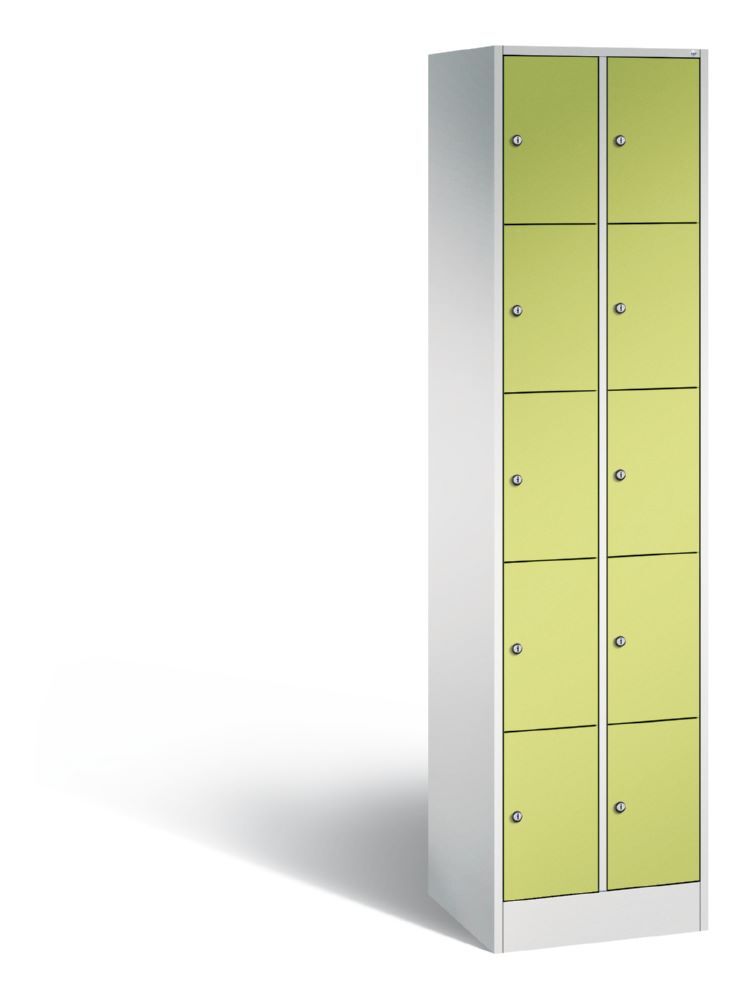 C+P Schließfachschrank Serie 8070 H 1950 x B 460 x T 480 mm lichtgrau viridingrün Produktbild C+P Schließfachschrank Serie 8070 H 1950 x B 460 x T 480 mm lichtgrau viridingrün