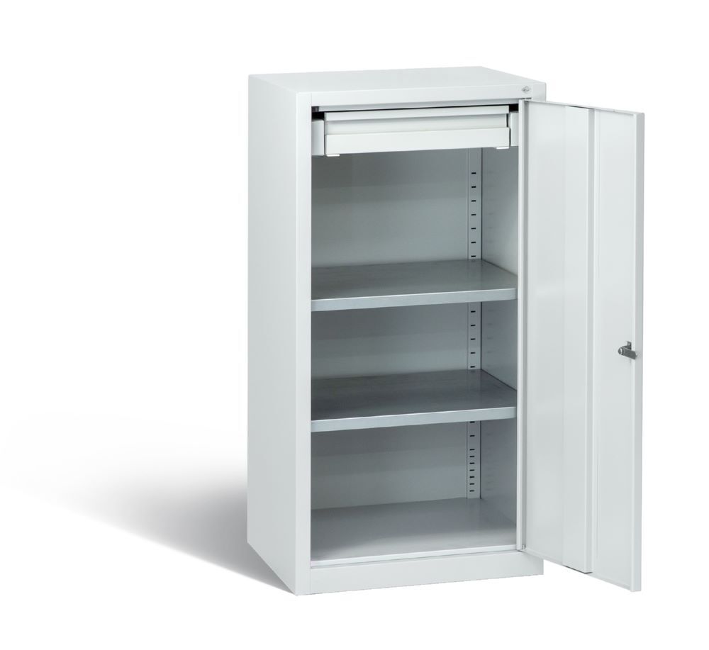 C+P Werkstattschrank mit Fächerböden lichtgrau 500 x 500 x 1000 mm C+P Werkstattschrank mit Fächerböden lichtgrau 500 x 500 x 1000 mm