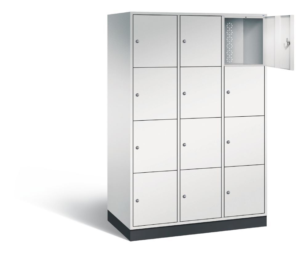 C+P XL Schließfachschrank Intro 12 Fächer 1950 x 1220 x 590 mm in lichtgrau Produktbild C+P XL Schließfachschrank Intro 12 Fächer 1950 x 1220 x 590 mm in lichtgrau bild 2