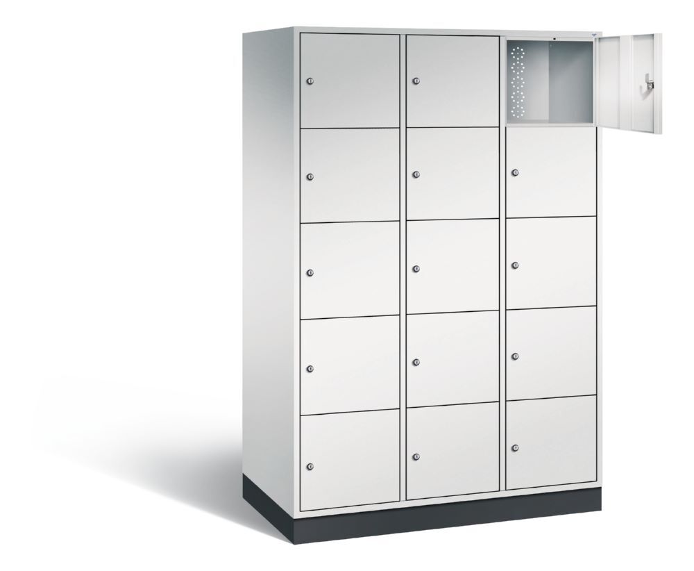 C+P XL Schließfachschrank Intro 15 Fächer 1950 x 1220 x 590 mm in lichtgrau Produktbild C+P XL Schließfachschrank Intro 15 Fächer 1950 x 1220 x 590 mm in lichtgrau bild 2