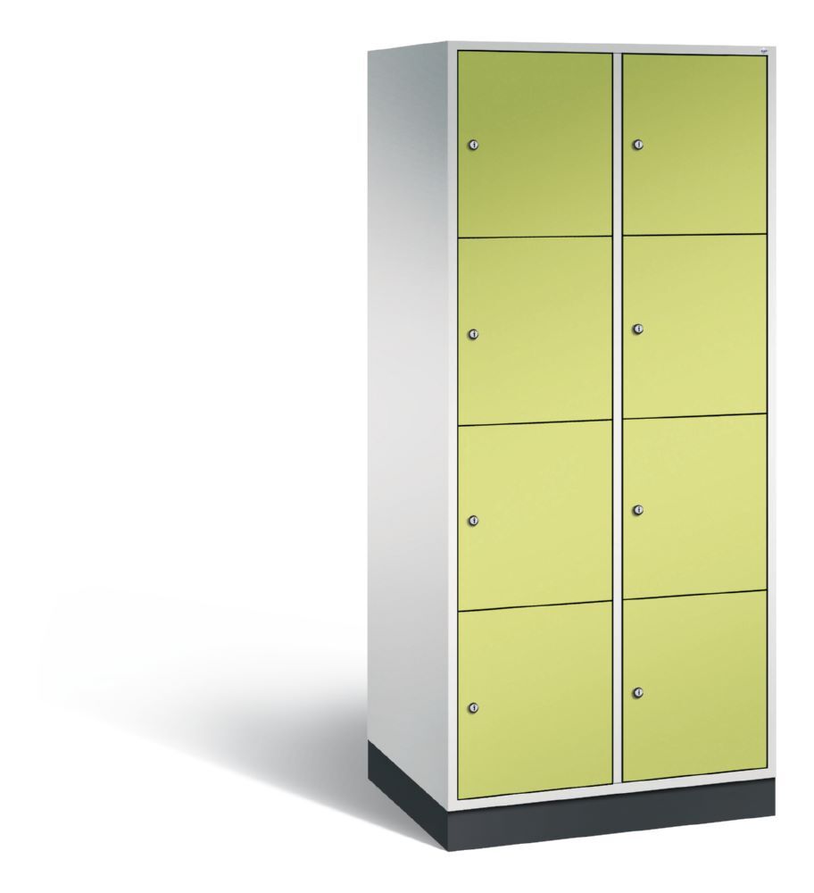 C+P XL Schließfachschrank Intro 8 Fächer 1950 x 820 x 590 mm lichtgrau viridingrün Produktbild C+P XL Schließfachschrank Intro 8 Fächer 1950 x 820 x 590 mm lichtgrau viridingrün