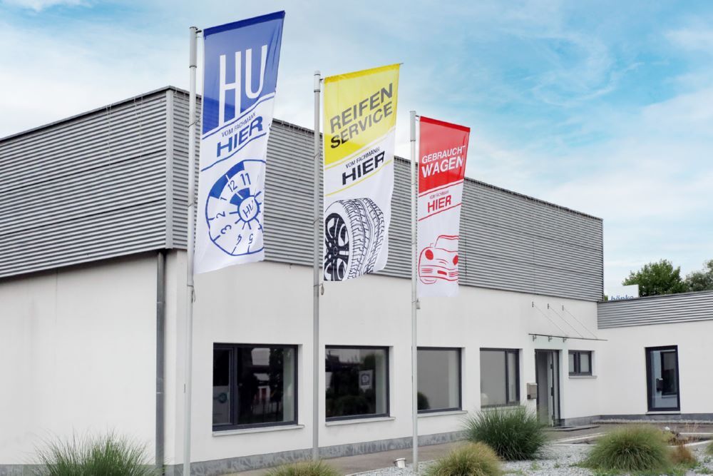 Produktbild Fahnen "Hauptuntersuchung" Druck 1-farbig (1C) HKS 42K Größe: H 300 x B 120 cm bild 7