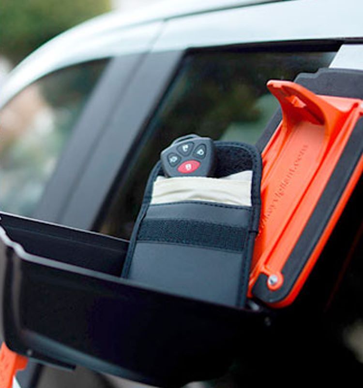 Produktbild EICHNER Reifensäcke perforiert auf Rolle weiß Größe 70 x 110 x 40 cm