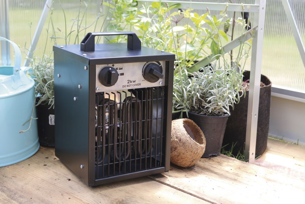 Pergart Elektroheizung Cephei 2 Kw eckig Produktbild Pergart Elektroheizung Cephei 2 Kw eckig