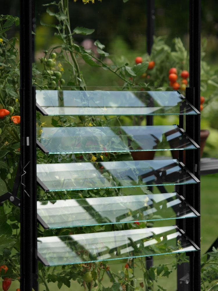 Vitavia Lamellen Wandfenster schwarz mit ESG 3 mm Produktbild Vitavia Lamellen Wandfenster schwarz mit ESG 3 mm bild 2