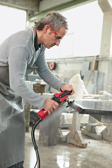 FLEX 1150 Watt Nass-Steinpolierer mit variabler Drehzahl und PRCD-Schalter, 115 mm FLEX 1150 Watt Nass-Steinpolierer mit variabler Drehzahl und PRCD-Schalter, 115 mm