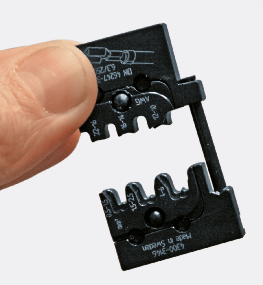 Produktbild 8140-11 Modul-Einsatz für Flachsteckhülsen 6,3 bild 4