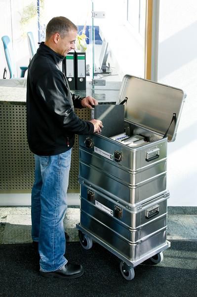 Günzburger Aluminium Transportkiste stapelbar 582 x 385 x 277 Produktbild Günzburger Aluminium Transportkiste stapelbar 582 x 385 x 277 bild 2