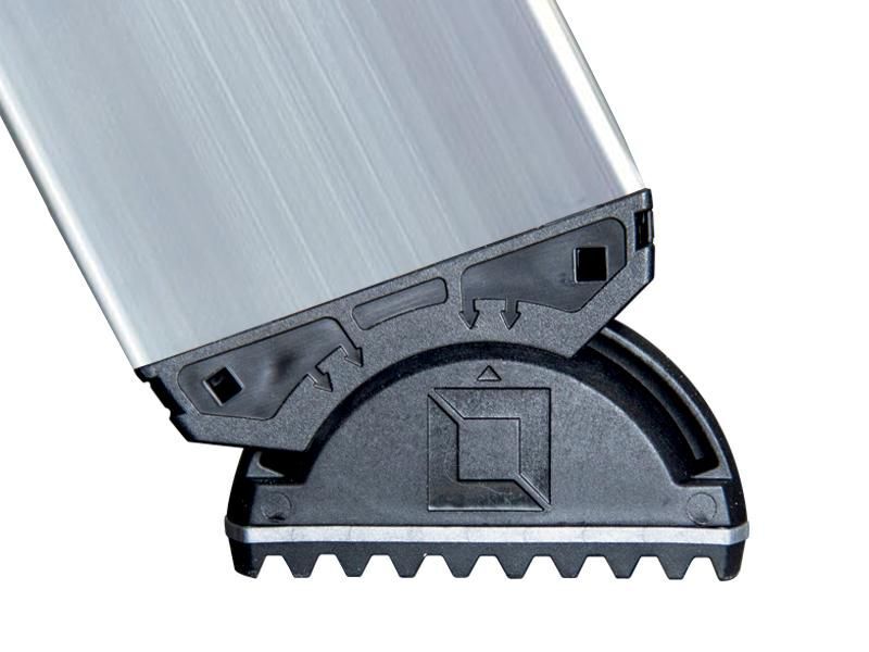 Günzburger Aluminium Arbeitspodest klappbar einseitig begehbar mit 3 Stufen Günzburger Aluminium Arbeitspodest klappbar einseitig begehbar mit 3 Stufen