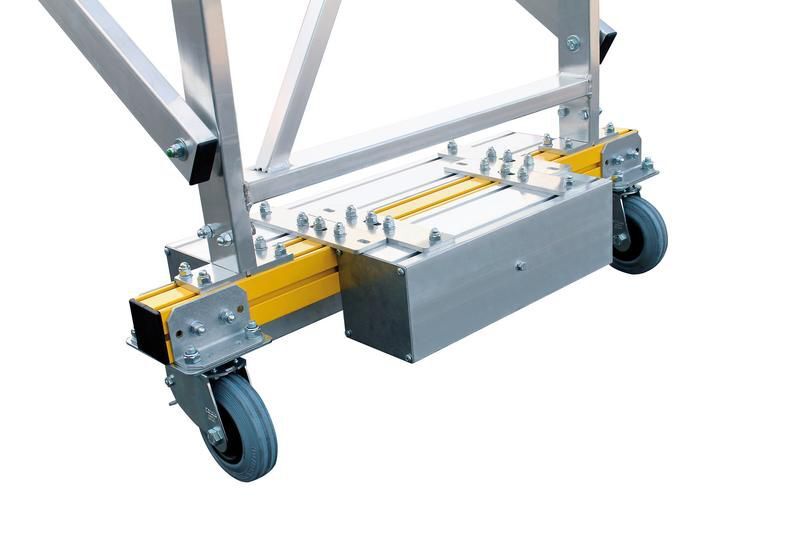 Günzburger Aluminium Podestleiter schmal fahrbar und klappbar mit 6 Stufen Günzburger Aluminium Podestleiter schmal fahrbar und klappbar mit 6 Stufen