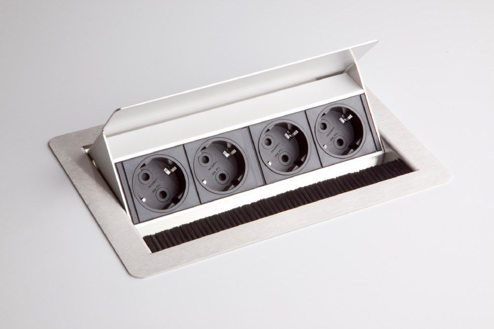 Hammerbacher Steckdosenleiste 4 x Strom ohne Fräsung Produktbild Hammerbacher Steckdosenleiste 4 x Strom ohne Fräsung