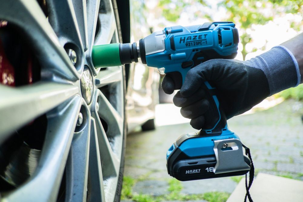 Hazet Akku Schlagschrauber 18 Volt 9212SPC-010 260 Nm 1/2 Zoll Produktbild Hazet Akku Schlagschrauber 18 Volt 9212SPC-010 260 Nm 1/2 Zoll bild 2