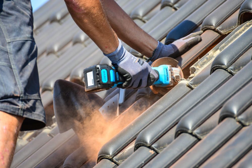 Hazet Akku Winkelschleifer Grundgerät 9233-010 mit Schutzhaube 345,1 mm Produktbild Hazet Akku Winkelschleifer Grundgerät 9233-010 mit Schutzhaube 345,1 mm bild 3