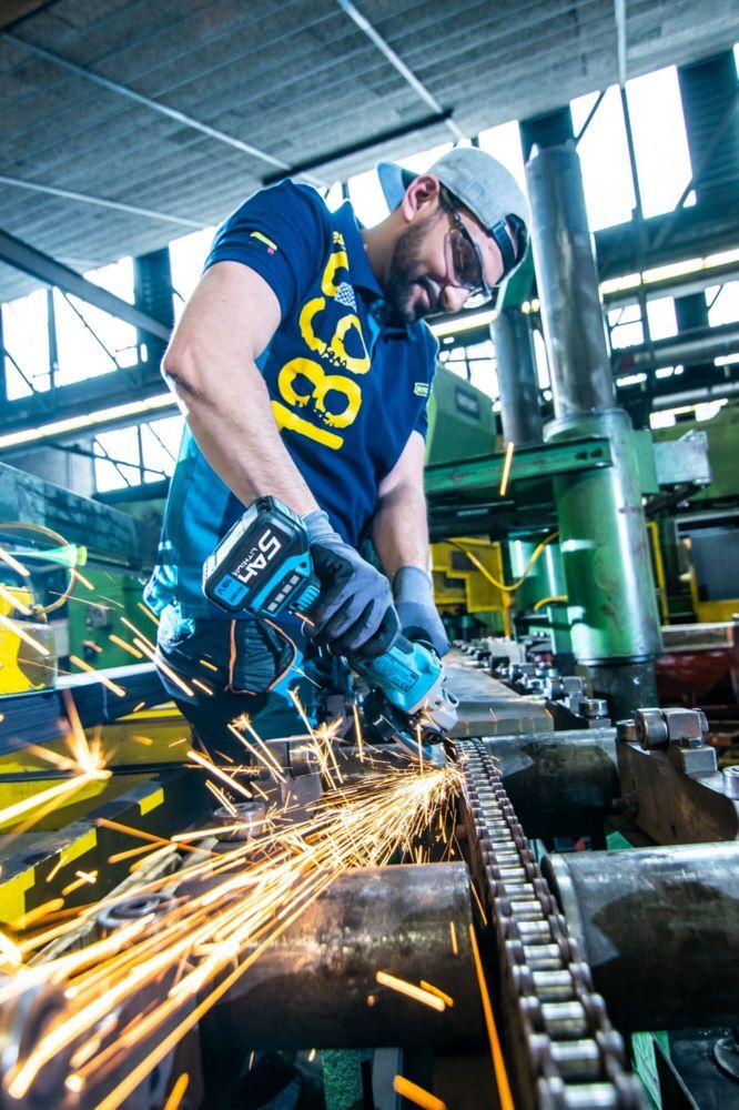 Hazet Akku Winkelschleifer Satz 9233-7 M14 3 teilig Produktbild Hazet Akku Winkelschleifer Satz 9233-7 M14 3 teilig bild 3