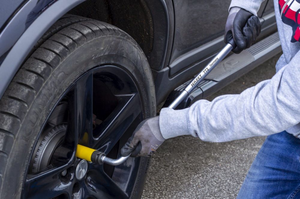 Produktbild Ausziehbarer Radmutternschlüssel 772 mit 1/2 Zoll Vierkant 535 mm bild 5