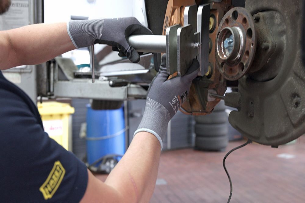 Produktbild Bremsadapterplatten Satz für 6 Kolben Bremssättel 4971-3/2 bild 5